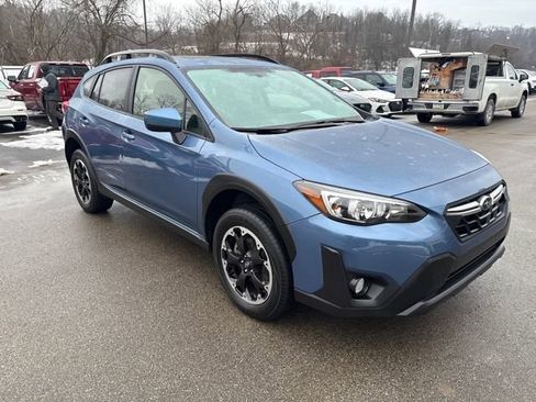 Certified 2023 Subaru Crosstrek 2.0i Premium image 7