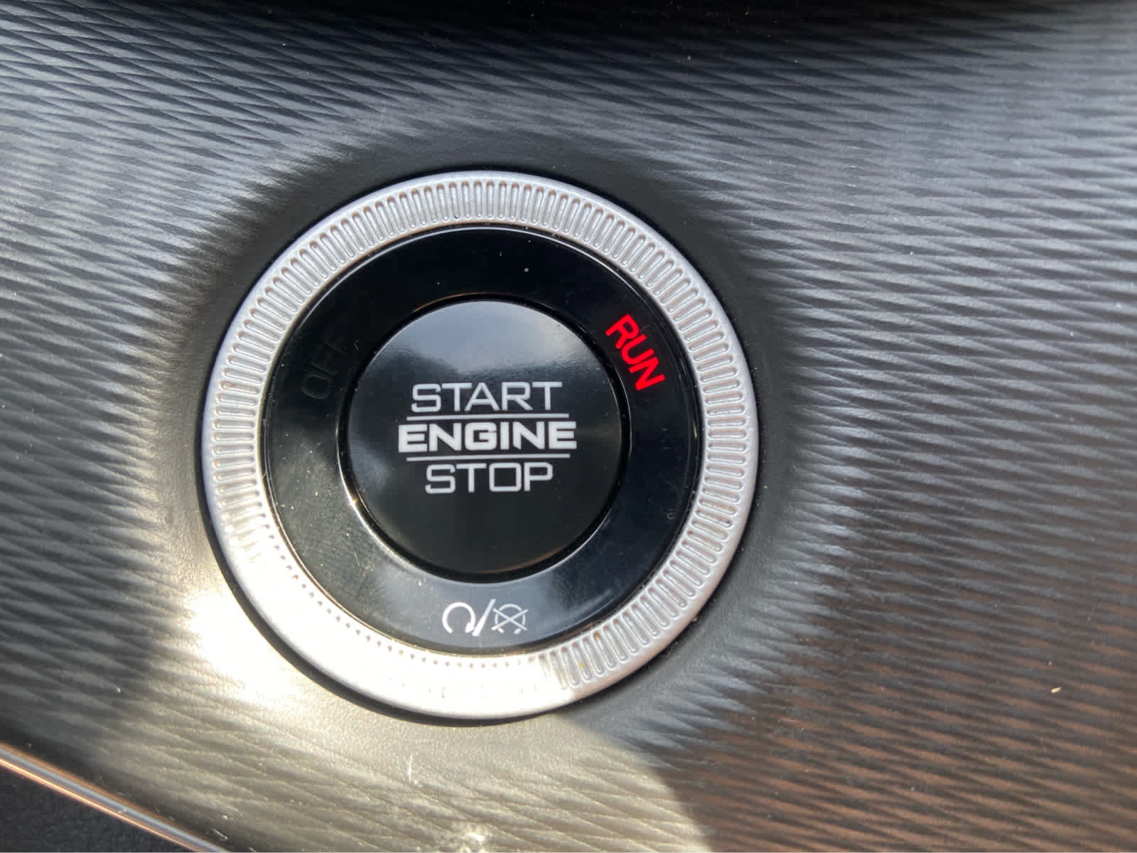 Used 2024 Jeep Grand Cherokee L Altitude AWD/4WD image 42
