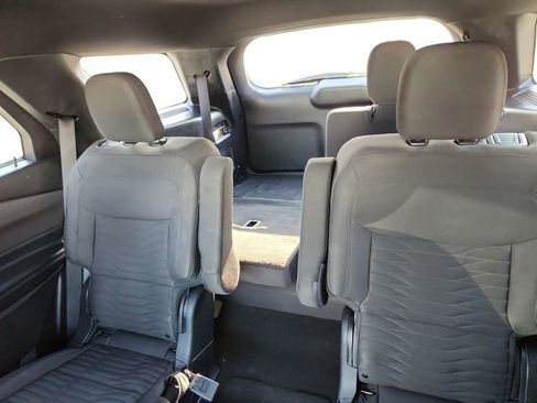Used 2020 Ford Explorer XLT image 16