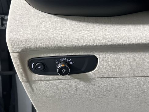 Used 2023 Buick Envision Preferred image 19