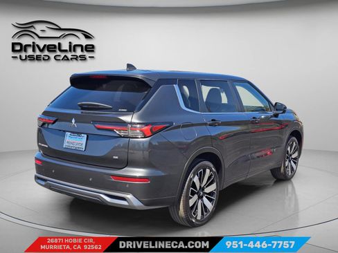 Used 2025 Mitsubishi Outlander SE AWD/4WD image 6