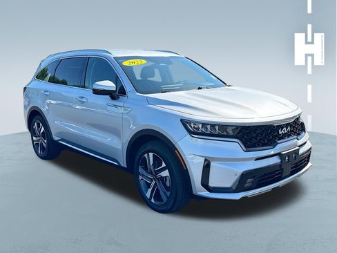 Used 2023 Kia Sorento EX AWD/4WD image 1