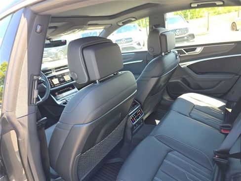 Used 2022 Audi S7 Prestige AWD/4WD image 17