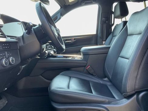 Used 2025 Chevrolet Tahoe LT AWD/4WD image 10