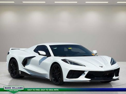 Used 2023 Chevrolet Corvette Stingray Preferred Conv w/ Z51 Performance Package RWD image 1