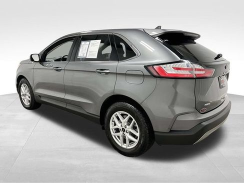 Used 2023 Ford Edge SEL w/ Convenience Package AWD/4WD image 4