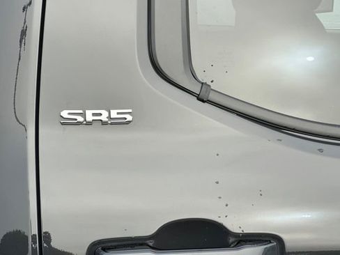 Used 2025 Toyota Tacoma SR5 image 30