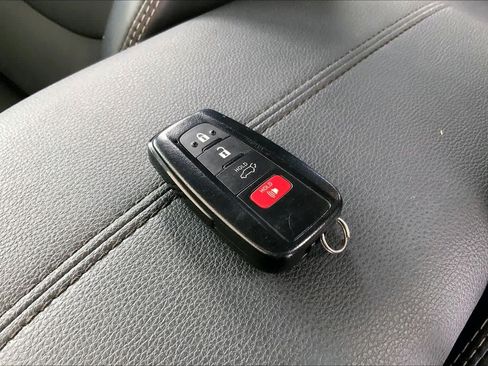 Used 2024 Toyota RAV4 XLE Premium AWD/4WD image 15