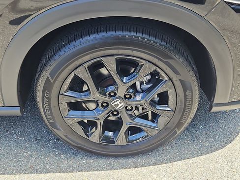 Certified 2025 Honda HR-V Sport image 10