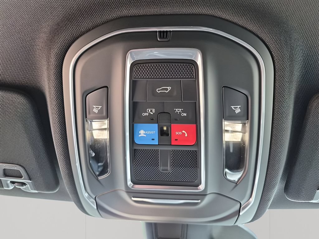 New 2026 Jeep Grand Cherokee Limited RWD image 45