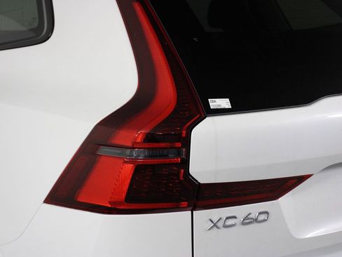 New 2026 Volvo XC60 B5 Ultra w/ Climate Package PRO image 15