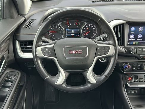 Used 2018 GMC Terrain SLT image 12
