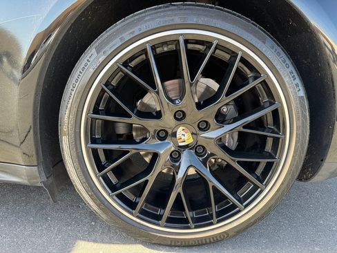 Used 2020 Porsche Panamera 4 image 8