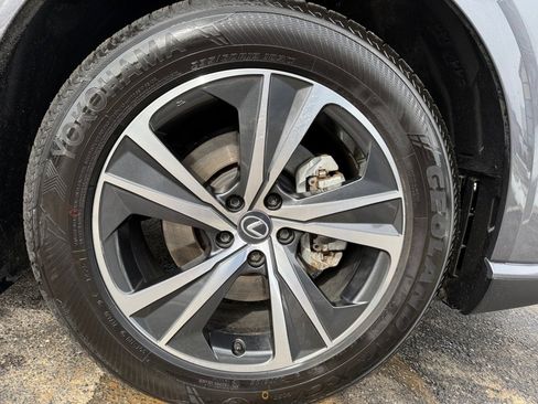 Used 2023 Lexus RX 350h w/ Cold Area Package image 31