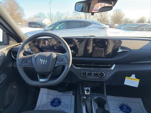 New 2026 Buick Envista Preferred w/ Convenience II Package image 14