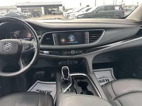 Used 2019 Buick Enclave Avenir w/ Avenir Technology Package image 10