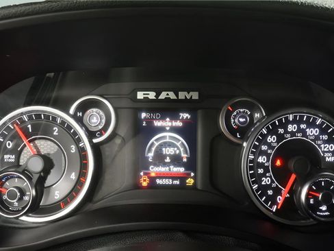 Used 2022 RAM 3500 Big Horn AWD/4WD image 14