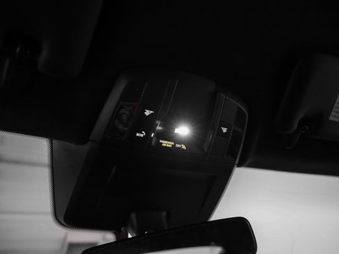 Used 2022 Porsche 911 GT3 image 47