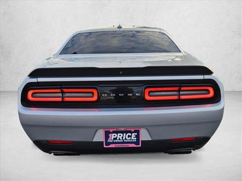 Used 2019 Dodge Challenger R/T w/ Plus Package image 7