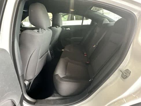 Used 2020 Dodge Charger SXT w/ Blacktop Package image 35