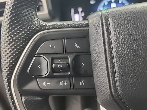 Used 2024 Toyota Tacoma SR5 AWD/4WD image 29