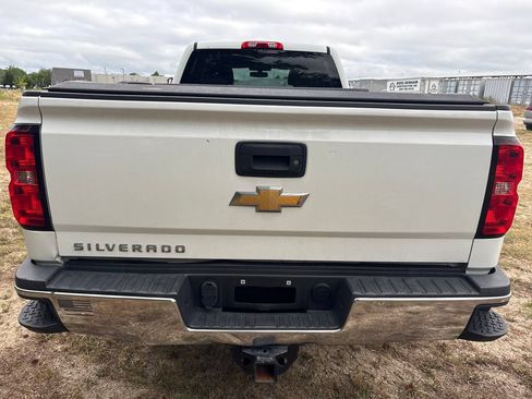 Used 2019 Chevrolet Silverado 2500 W/T w/ WT Convenience Package AWD/4WD image 6