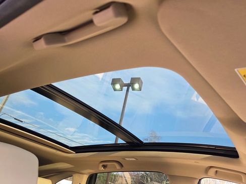 Used 2024 Acura RDX SH-AWD image 20