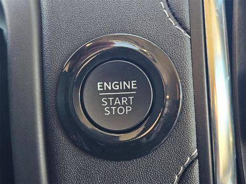 Certified 2025 Ford Expedition Max Platinum image 22