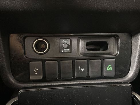 Used 2020 Mitsubishi Outlander SEL AWD/4WD image 14