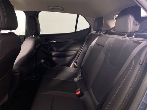 Certified 2024 Buick Encore GX Preferred w/ Comfort Package FWD image 21
