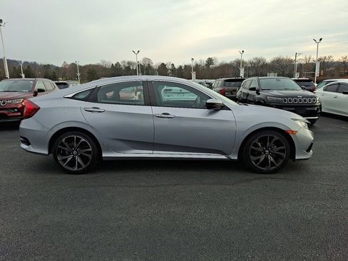 Used 2019 Honda Civic Sport image 8