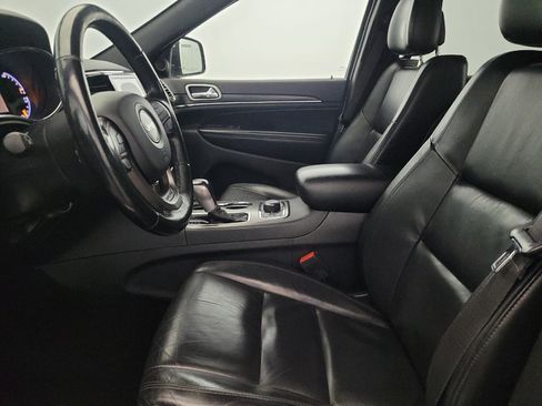 Used 2020 Jeep Grand Cherokee Limited AWD/4WD image 17