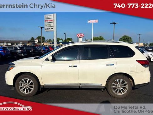 Used 2016 Nissan Pathfinder SL AWD/4WD image 5