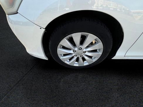 Used 2014 Honda Accord Touring image 9
