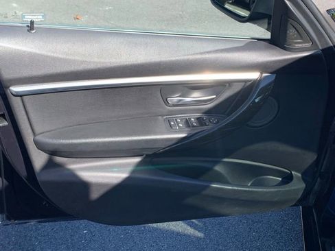 Used 2017 BMW 340i xDrive Sedan image 10