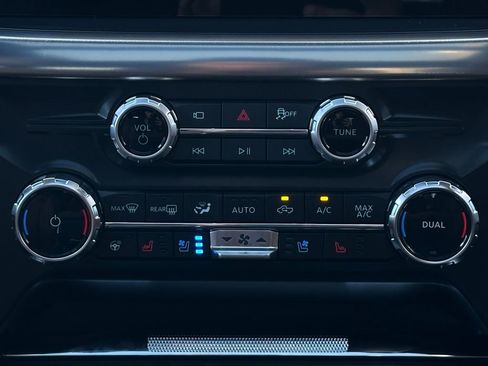 New 2025 Ford F150 King Ranch w/ FX4 Off-Road Package image 41