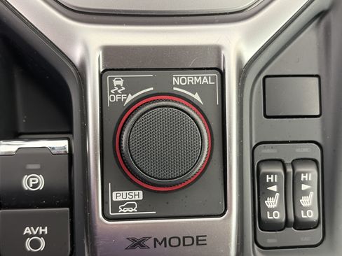 Used 2024 Subaru Forester Premium AWD/4WD image 27