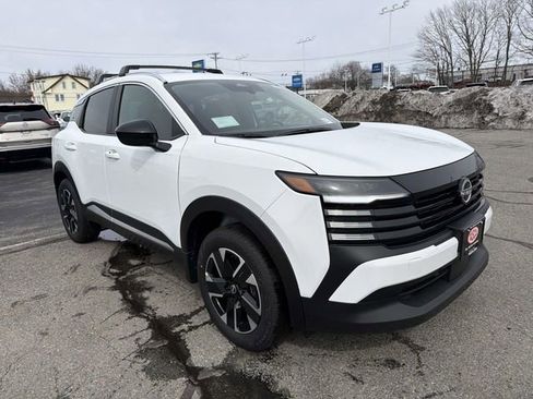 New 2026 Nissan Kicks SV w/ Cold Weather Package image 3