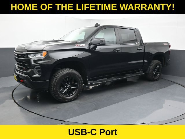 Used 2024 Chevrolet Silverado 1500 LT Trail Boss w/ Convenience Package II AWD/4WD image 10