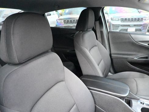 Used 2024 Chevrolet Malibu LT FWD image 29