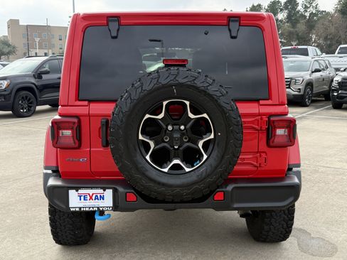 Used 2022 Jeep Wrangler Unlimited Rubicon 4xe w/ Cold Weather Group image 6