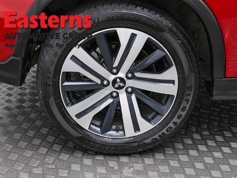 Used 2025 Mitsubishi Outlander Sport ES AWD/4WD image 29