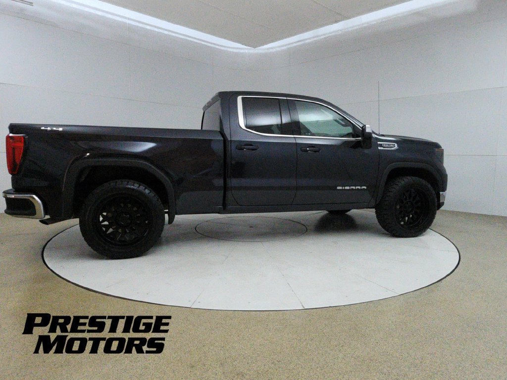 Used 2023 GMC Sierra 1500 SLE w/ Enhanced Capability Package AWD/4WD image 7