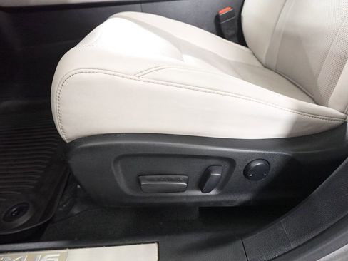 Used 2020 Lexus RX 350 AWD w/ Premium Package image 10