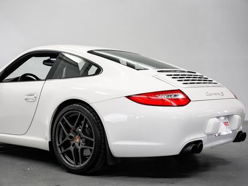 Used 2009 Porsche 911 Carrera S RWD image 34