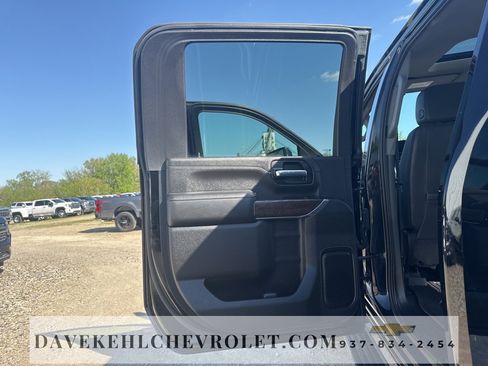 Used 2023 GMC Sierra 2500 Denali w/ Denali Ultimate Package image 22