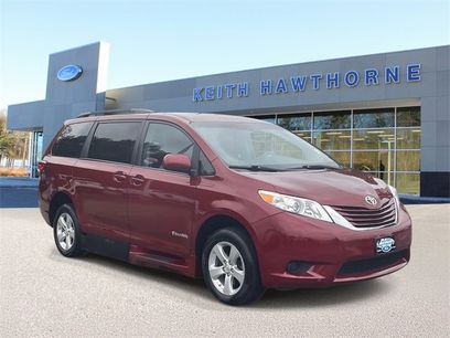 Used 2015 Toyota Sienna LE