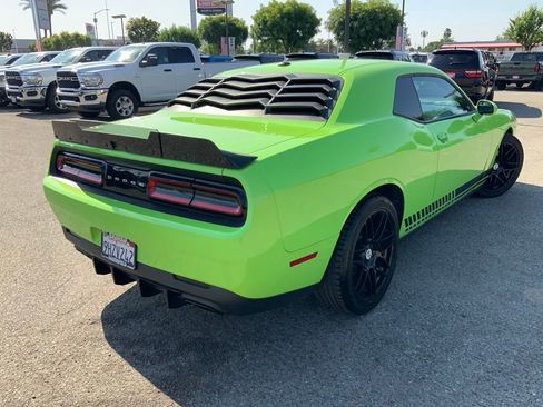 Certified 2023 Dodge Challenger GT RWD image 5