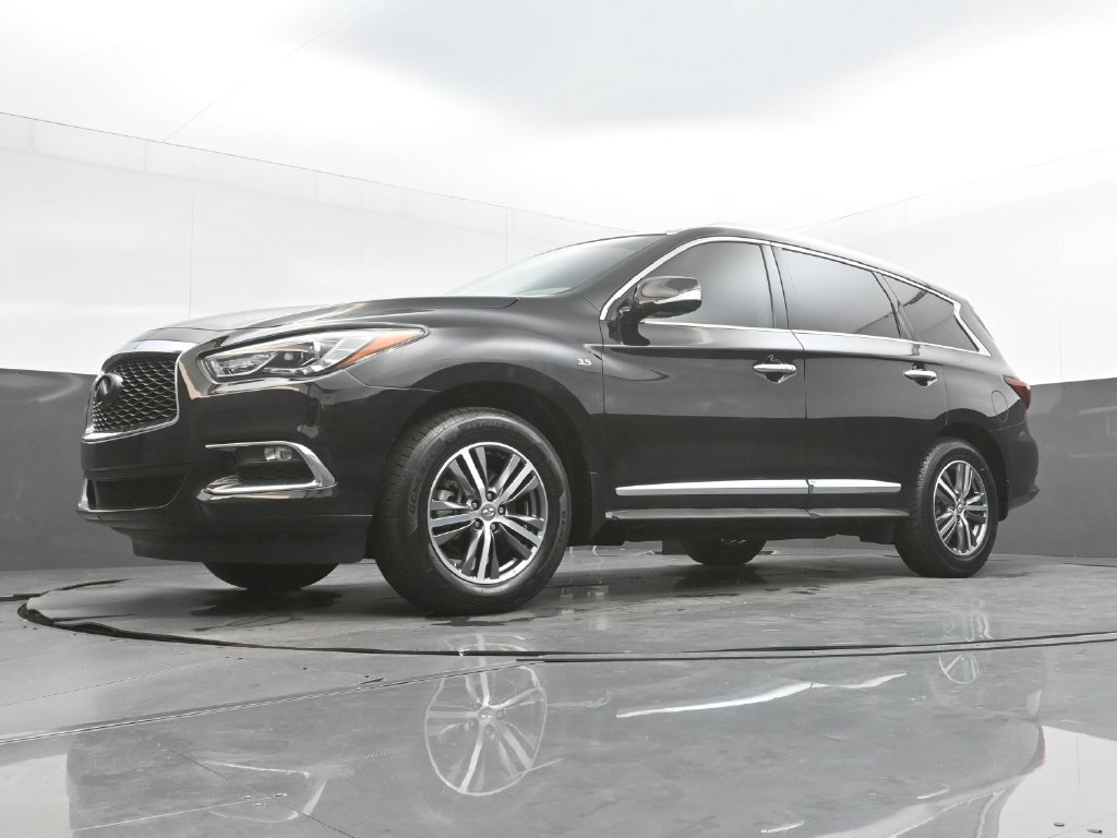Used 2020 INFINITI QX60 Luxe w/ Essential Package FWD image 37