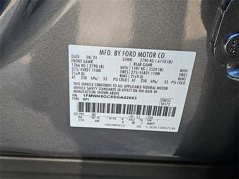 Used 2025 Ford Explorer ST image 32
